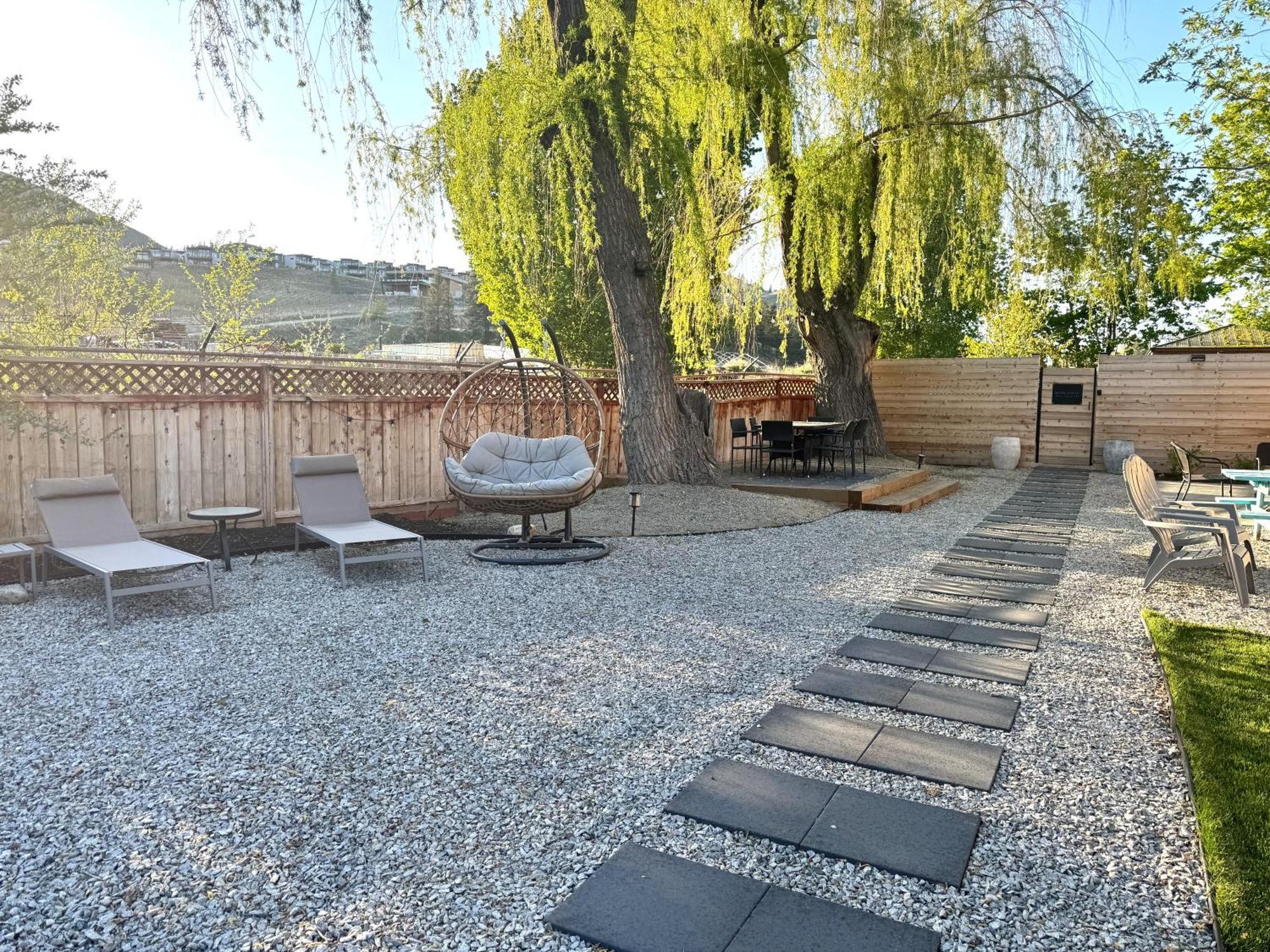 Lakeside Villa & Nordic Spa Penticton Exterior photo